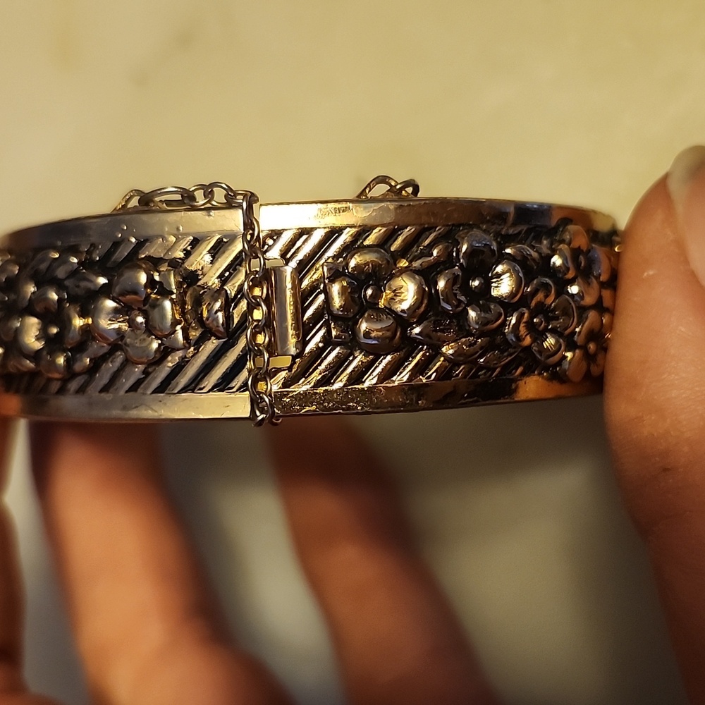 Silver Colored Floral Hinged Bangle Bracelet - image 3